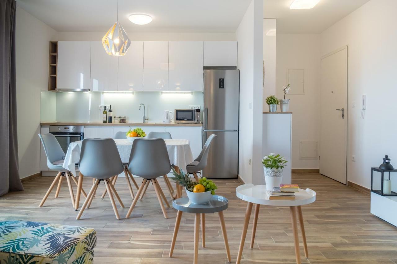 Luxury View Apartments Рогозница Екстериор снимка