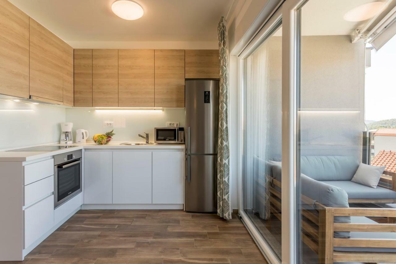 Luxury View Apartments Рогозница Екстериор снимка