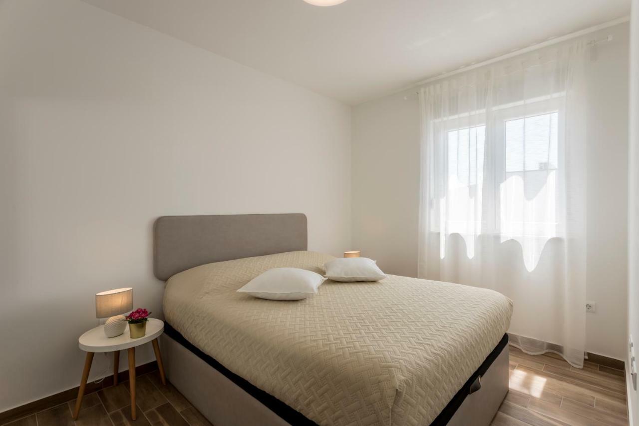 Luxury View Apartments Рогозница Екстериор снимка