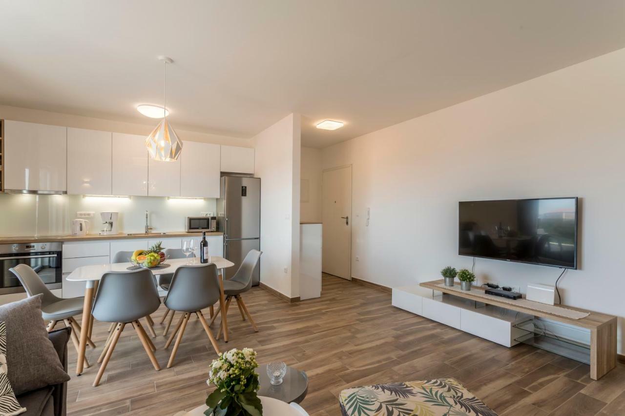 Luxury View Apartments Рогозница Екстериор снимка