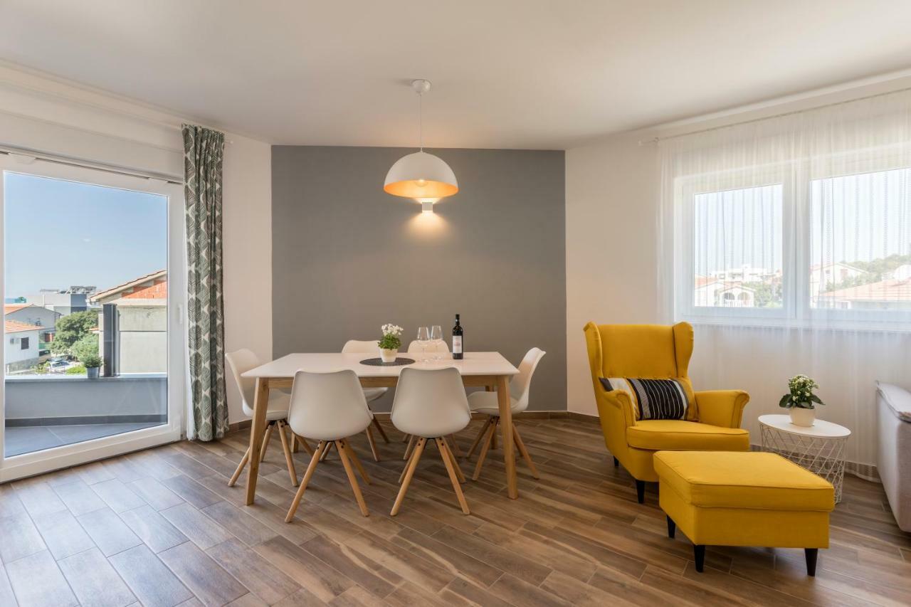 Luxury View Apartments Рогозница Екстериор снимка
